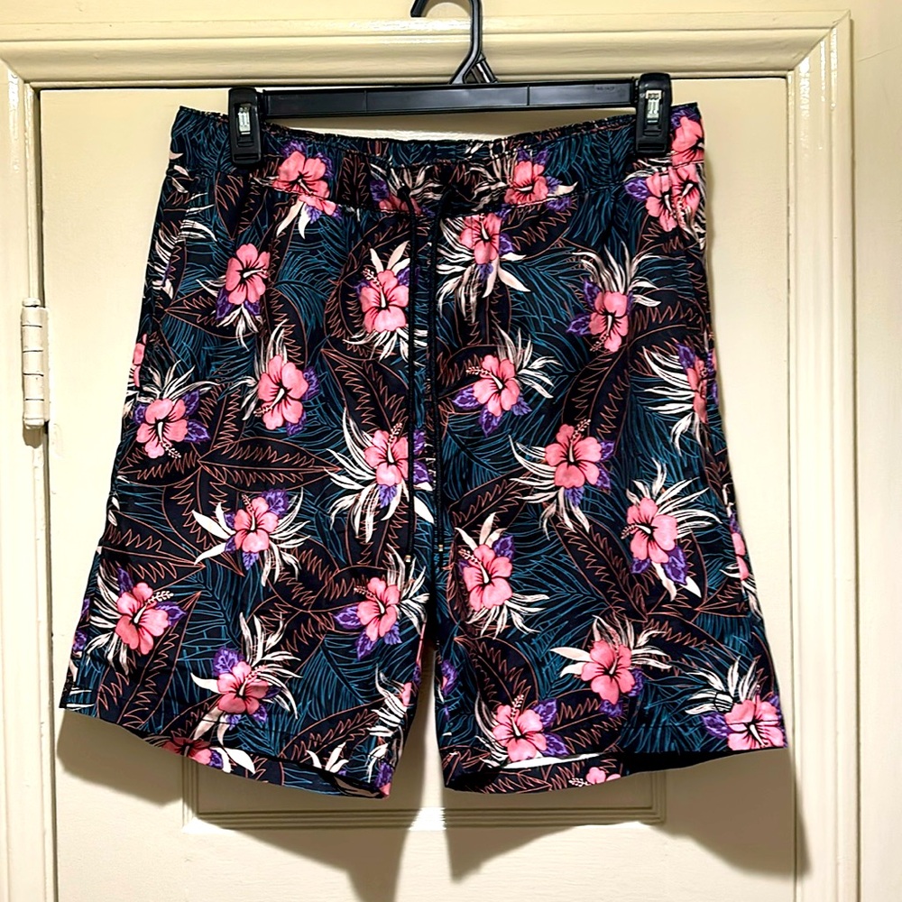 Men’s L Empyre SwimTrunks